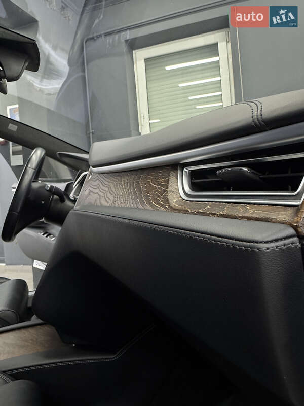 Лифтбек Tesla Model S 2017 в Коломые фото 39 Лифтбек Tesla Model S 2017 в Коломые