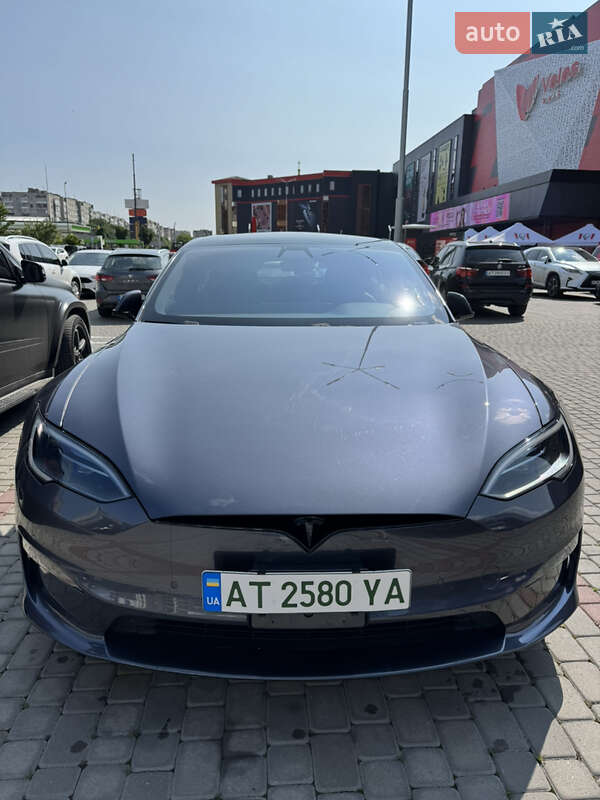 Лифтбек Tesla Model S 2022 в Ивано-Франковске