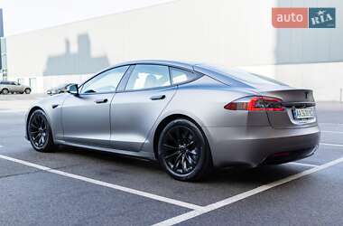 Ліфтбек Tesla Model S 2019 в 