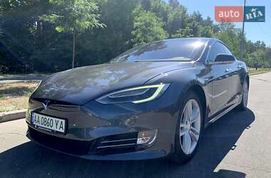 Лифтбек Tesla Model S 2016 в 