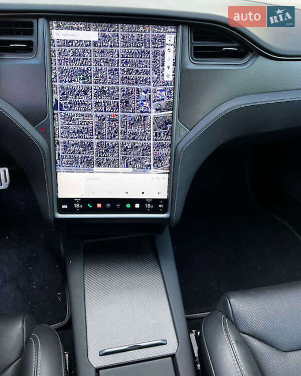 Лифтбек Tesla Model S 2019 в Черкассах