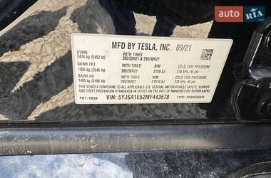 Ліфтбек Tesla Model S 2021 в 