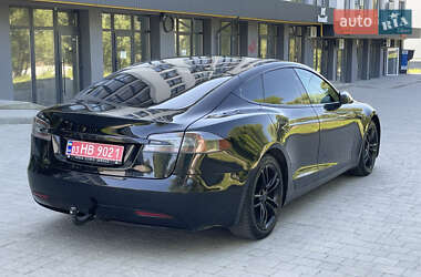 Лифтбек Tesla Model S 2019 в 