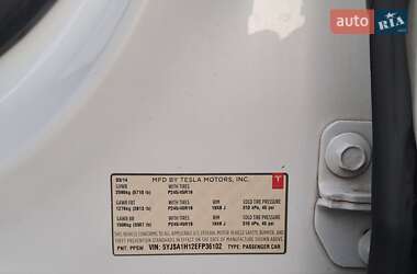 Ліфтбек Tesla Model S 2014 в Вінниці