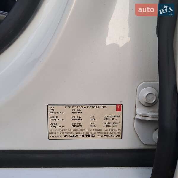 Ліфтбек Tesla Model S 2014 в Вінниці