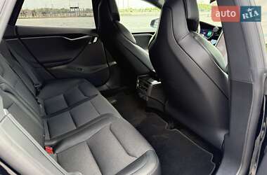Лифтбек Tesla Model S 2018 в 