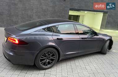 Лифтбек Tesla Model S 2022 в 