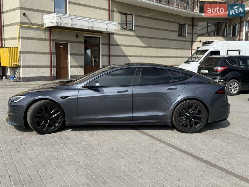 Лифтбек Tesla Model S 2022 в Шептицькому