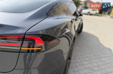 Лифтбек Tesla Model S 2022 в Львове