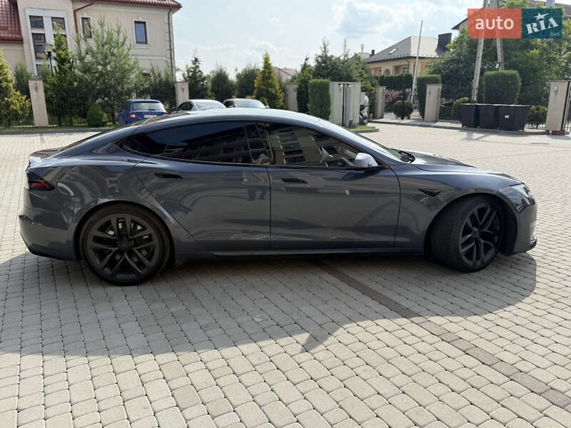 Лифтбек Tesla Model S 2022 в Шептицькому