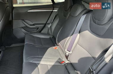 Лифтбек Tesla Model S 2022 в 
