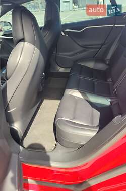 Лифтбек Tesla Model S 2018 в Киеве