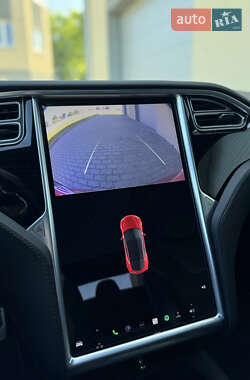Лифтбек Tesla Model S 2017 в 