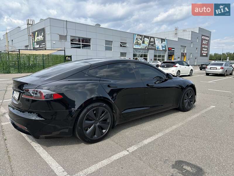 Лифтбек Tesla Model S 2021 в Киеве фото 6 Лифтбек Tesla Model S 2021 в Киеве