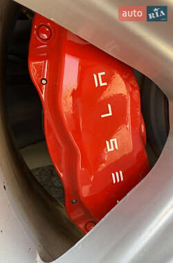 Ліфтбек Tesla Model S 2015 в 