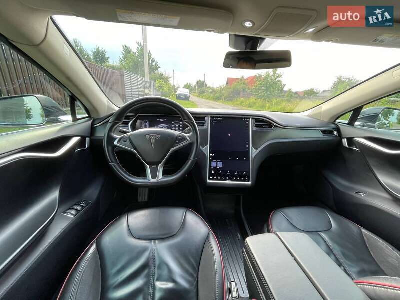 Лифтбек Tesla Model S 2013 в Киеве фото 8 Лифтбек Tesla Model S 2013 в Киеве