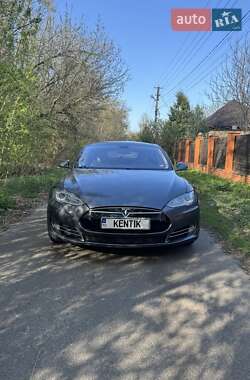 Ліфтбек Tesla Model S 2014 в 