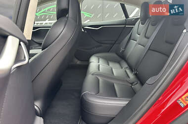 Лифтбек Tesla Model S 2018 в 
