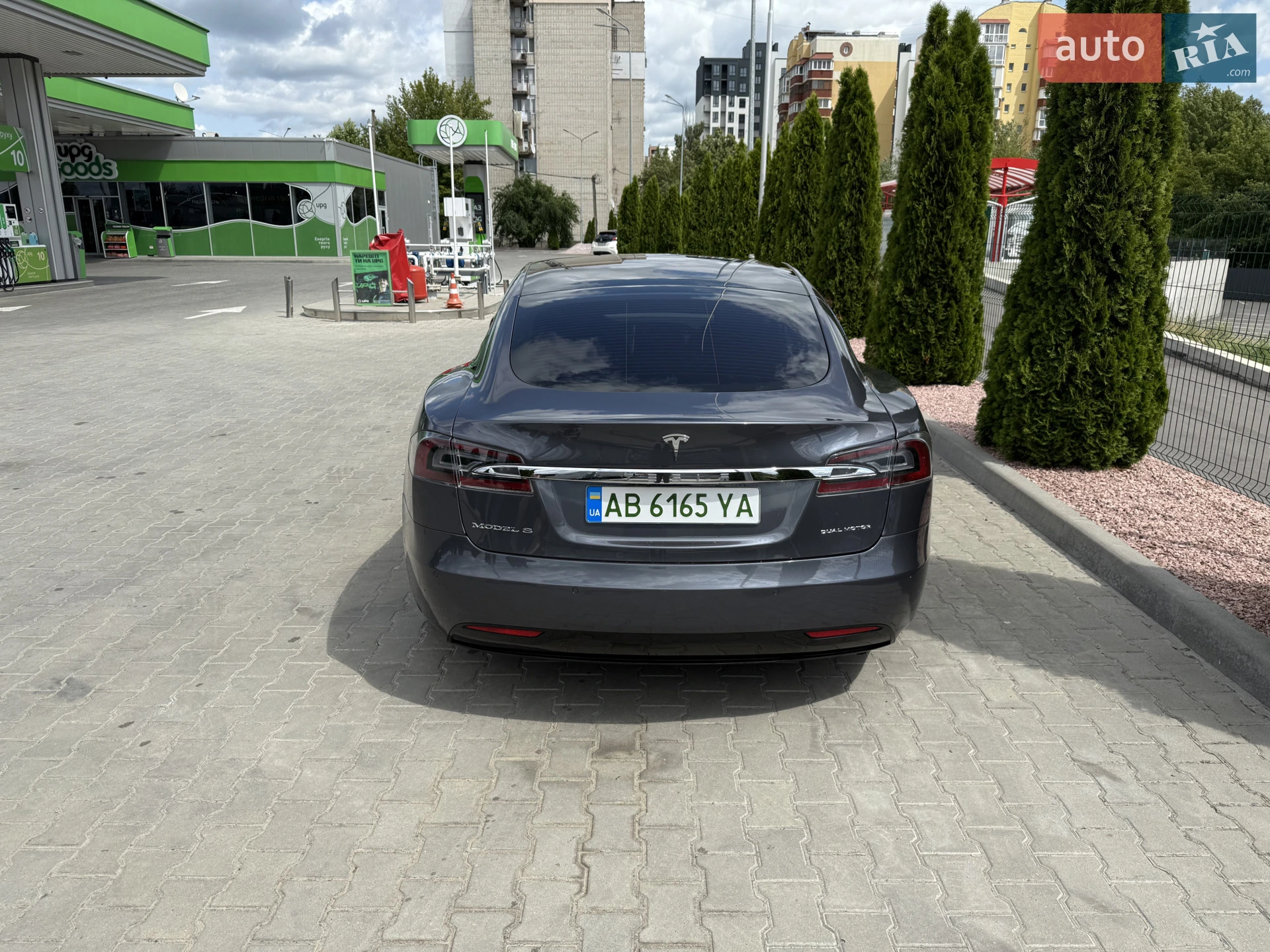 2020 Tesla Model S - мініатюра 17