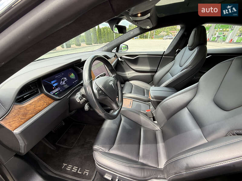 Ліфтбек Tesla Model S 2020 в Вінниці фото 24 Ліфтбек Tesla Model S 2020 в Вінниці