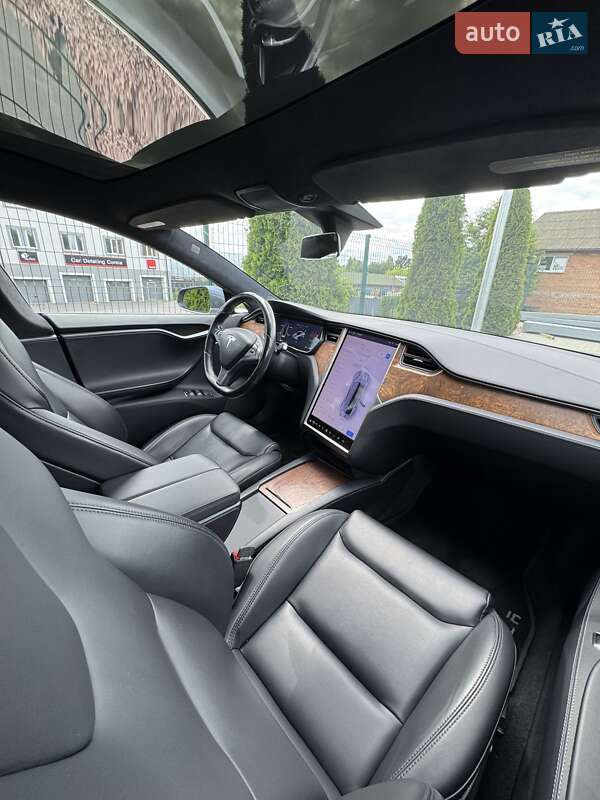 Ліфтбек Tesla Model S 2020 в Вінниці фото 33 Ліфтбек Tesla Model S 2020 в Вінниці