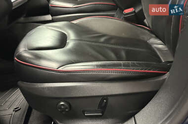 Лифтбек Tesla Model S 2014 в 