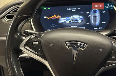Лифтбек Tesla Model S 2014 в 