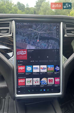 Лифтбек Tesla Model S 2016 в 