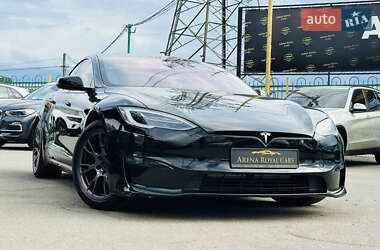 Лифтбек Tesla Model S 2022 в 