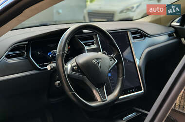Лифтбек Tesla Model S 2018 в 