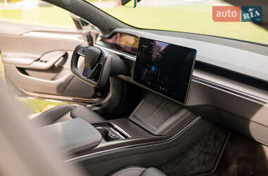 Лифтбек Tesla Model S 2022 в 