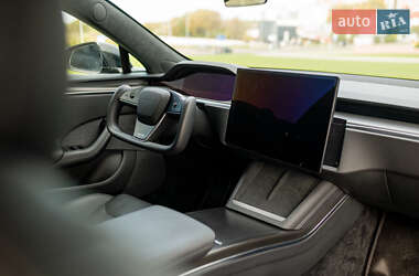 Лифтбек Tesla Model S 2022 в 