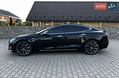 Лифтбек Tesla Model S 2018 в 