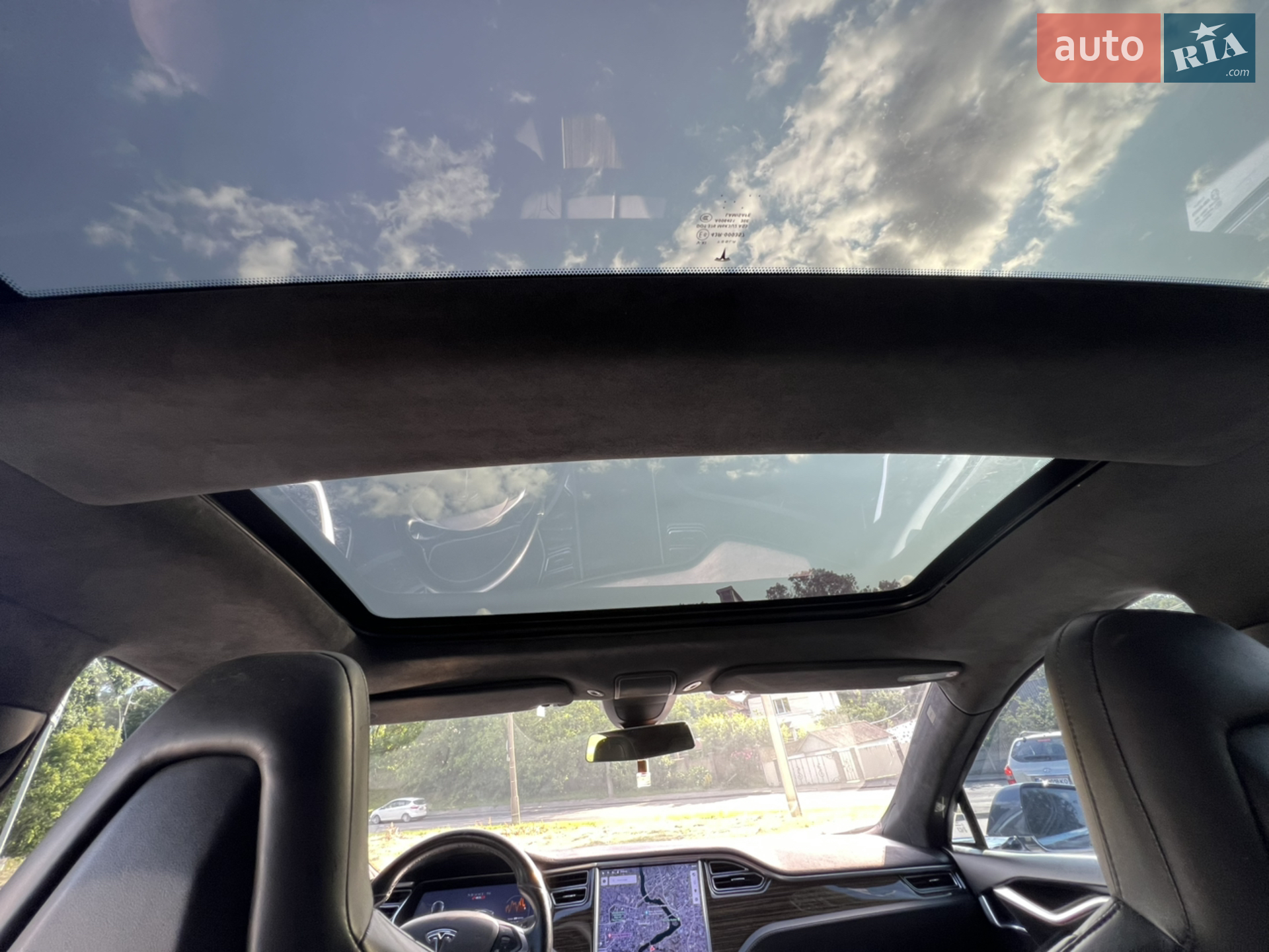 2015 Tesla Model S - мініатюра 11