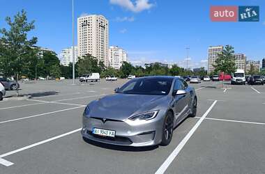Лифтбек Tesla Model S 2024 в 