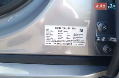 Лифтбек Tesla Model S 2024 в 