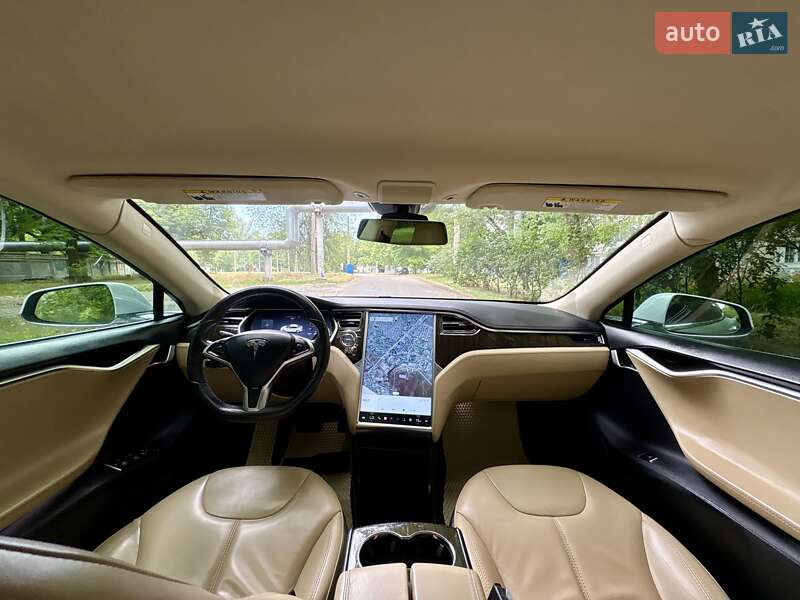 Лифтбек Tesla Model S 2013 в Одессе