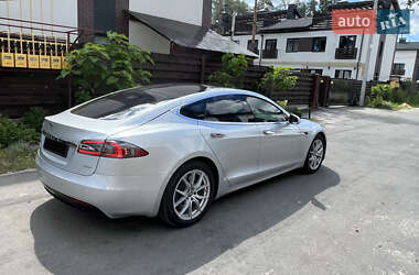 Лифтбек Tesla Model S 2018 в 