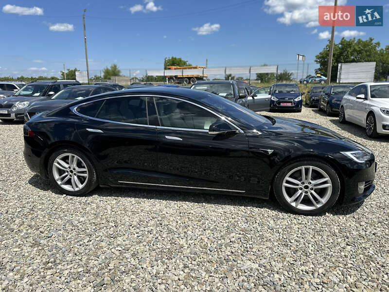 Лифтбек Tesla Model S 2020 в Ивано-Франковске