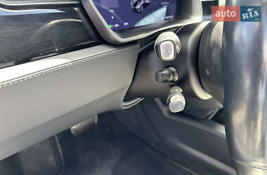 Лифтбек Tesla Model S 2020 в 