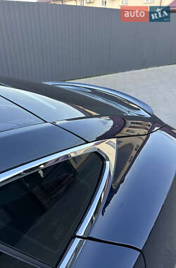 Лифтбек Tesla Model S 2013 в 