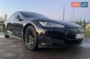 Ліфтбек Tesla Model S 2014 в 