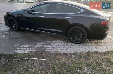 Ліфтбек Tesla Model S 2014 в 