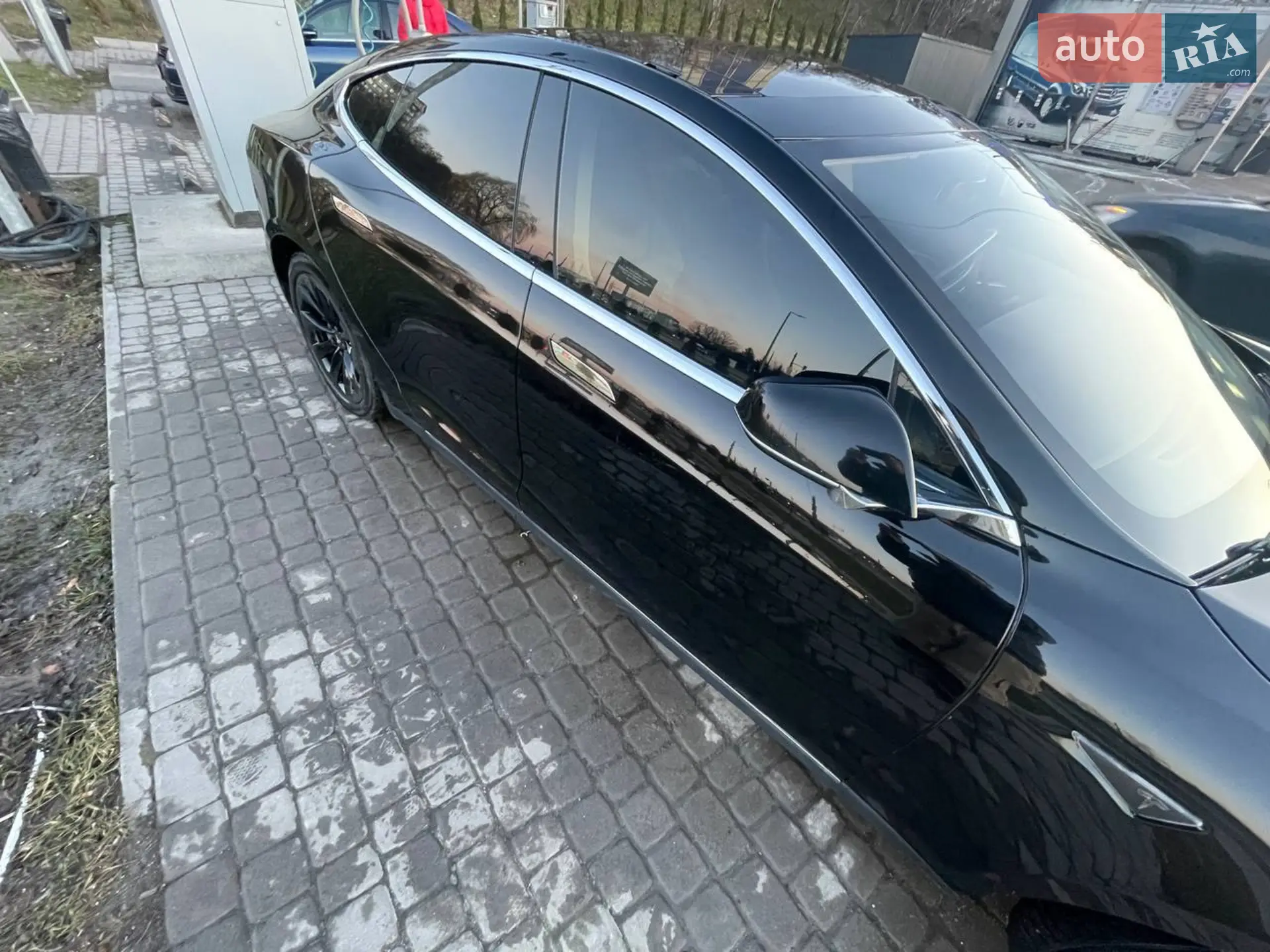 2014 Tesla Model S - мініатюра 92