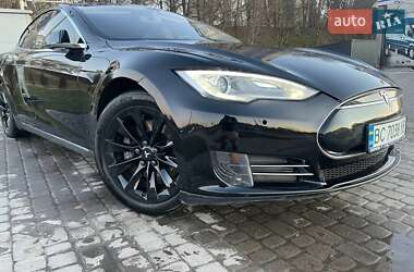 Ліфтбек Tesla Model S 2014 в 