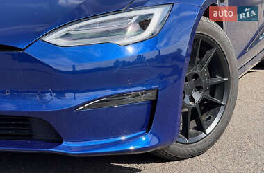 Лифтбек Tesla Model S 2022 в 