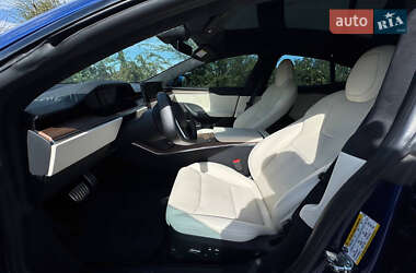 Лифтбек Tesla Model S 2022 в 