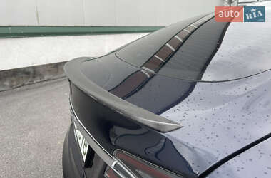 Лифтбек Tesla Model S 2014 в 