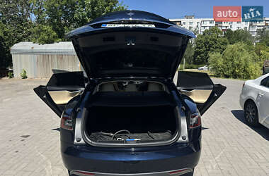 Лифтбек Tesla Model S 2013 в 