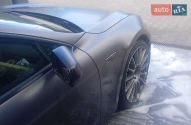 Лифтбек Tesla Model S 2014 в 